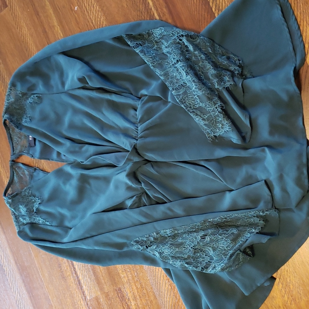 Hunter Green V cut romper. Size small, Brand  Trac